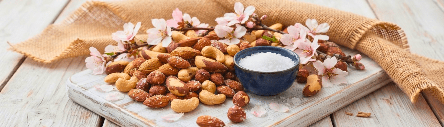 Blended Mix of Nuts Salted Nuts (1)